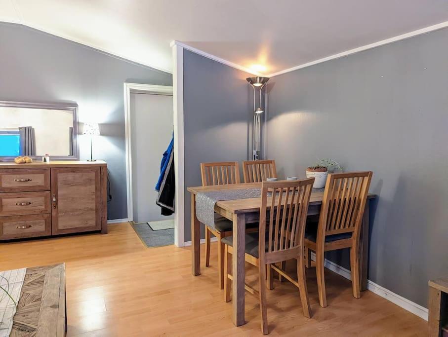Nice And Quiet Apartment In City Centre Tromsø Kültér fotó